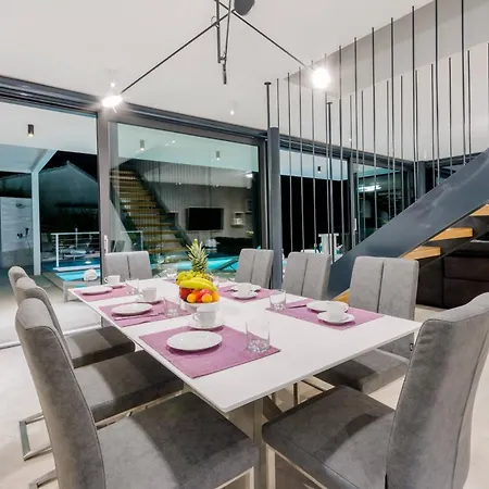 Luxury Ourea Heated Pool